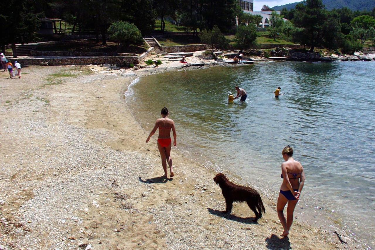 Apartments By The Sea Stari Grad, Hvar - 16392 ستاري غراد المظهر الخارجي الصورة