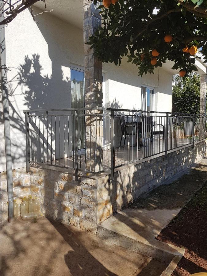 Apartments By The Sea Stari Grad, Hvar - 16392 ستاري غراد المظهر الخارجي الصورة